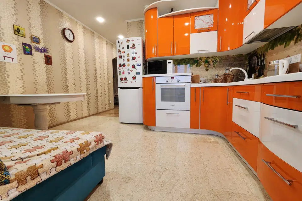 Продаётся 3-комнатная квартира, 96.6 м²