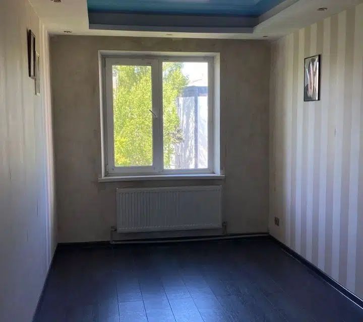 Продаётся 3-комнатная квартира, 65 м²