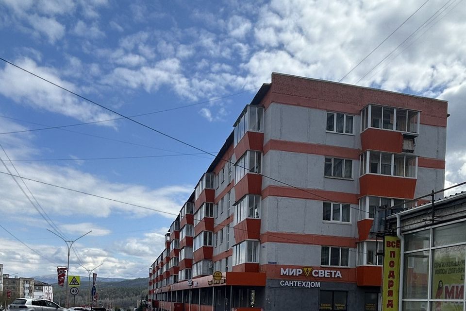 Продаётся 2-комнатная квартира, 43.3 м²