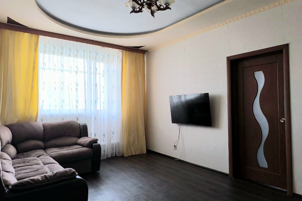 Продаётся 4-комнатная квартира, 79.8 м²