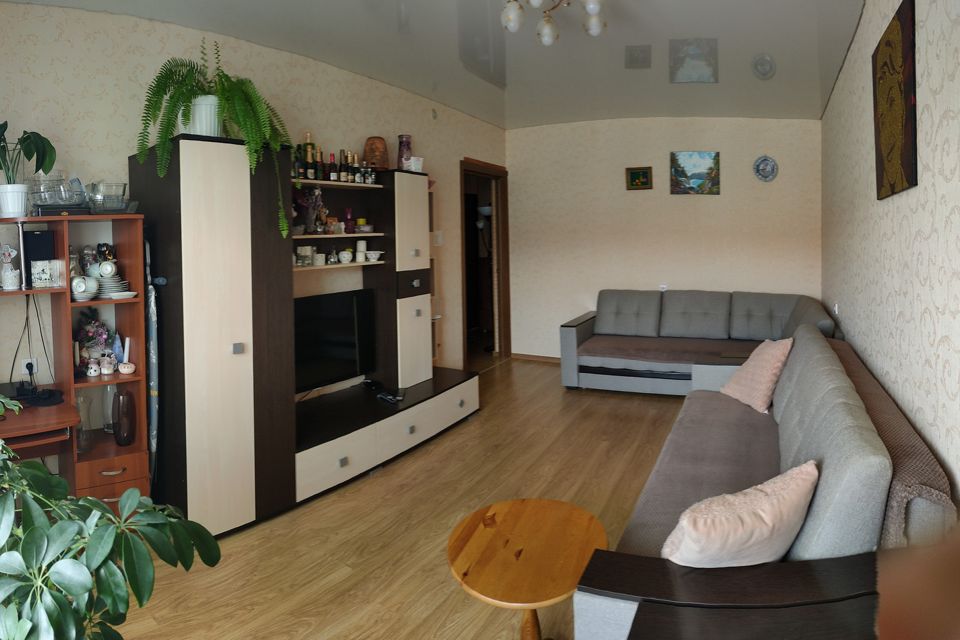 Продаётся 3-комнатная квартира, 67.6 м²
