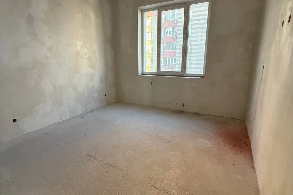 Продаётся 3-комнатная квартира, 130 м²