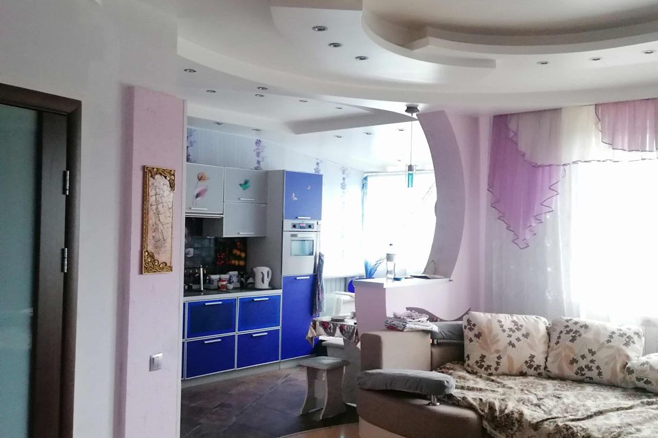 Продаётся 3-комнатная квартира, 81.3 м²