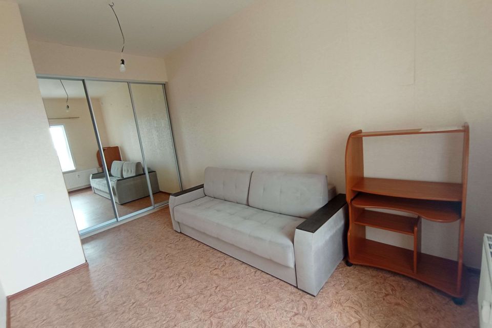 Продаётся 1-комнатная квартира, 37.1 м²