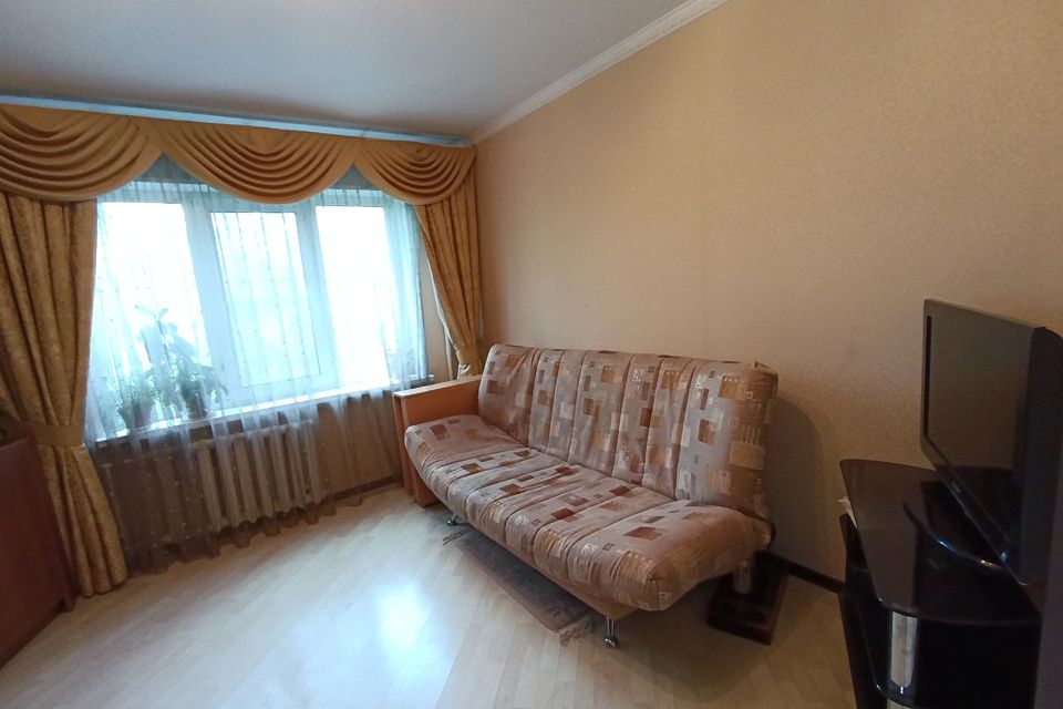 Продаётся 3-комнатная квартира, 54.3 м²