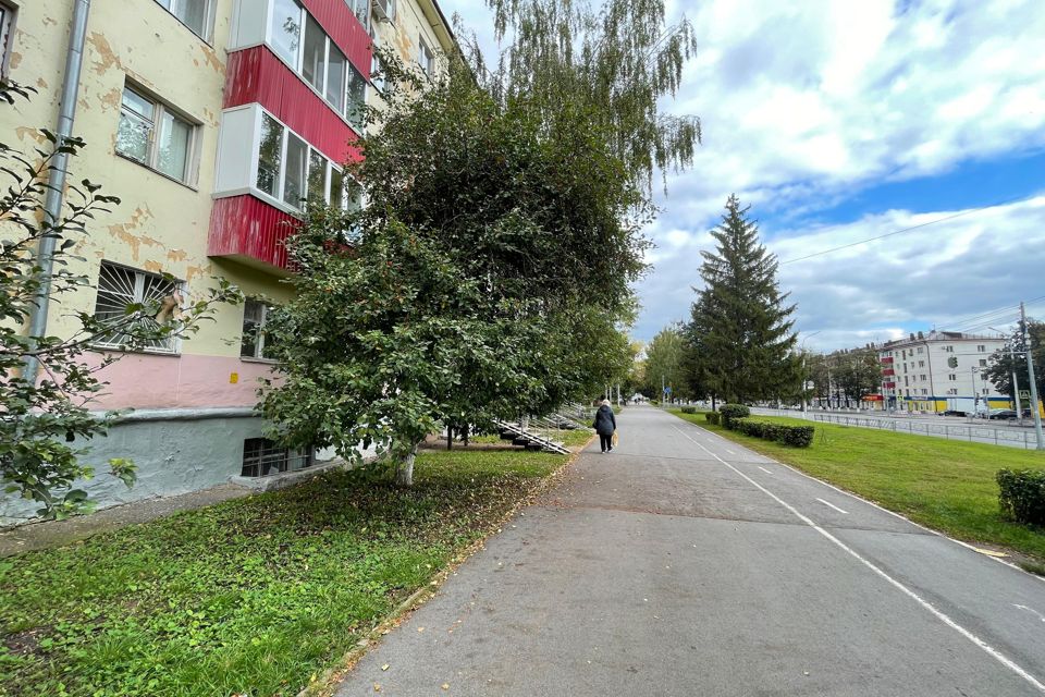 Продаётся 2-комнатная квартира, 41.9 м²