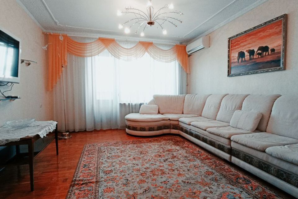 Продаётся 3-комнатная квартира, 69 м²