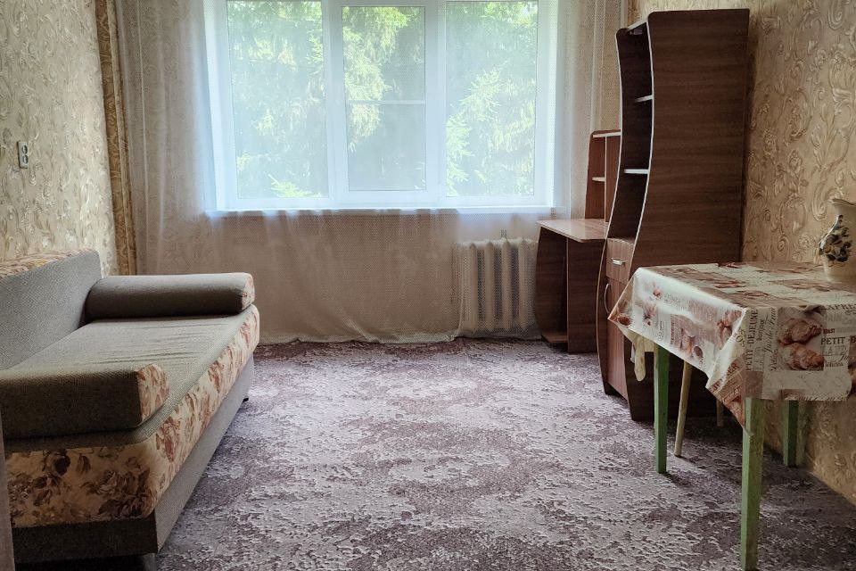 Продаётся комната в 1-комн. квартире, 14.2 м²