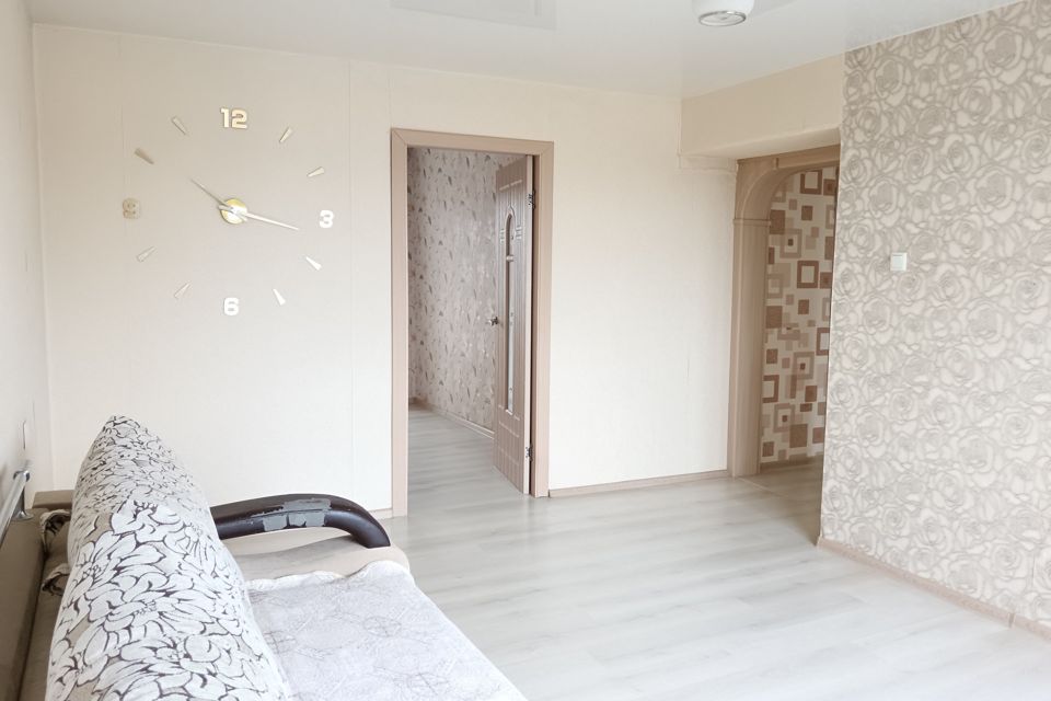 Продаётся 4-комнатная квартира, 69.4 м²