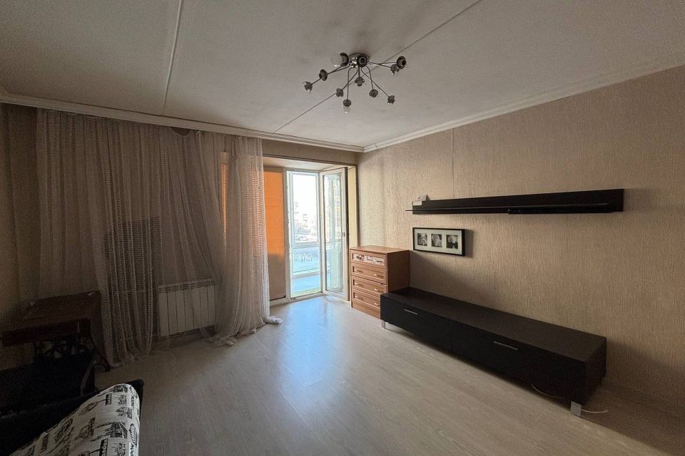 Продаётся 4-комнатная квартира, 73.3 м²