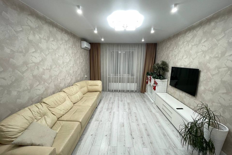Продаётся 3-комнатная квартира, 75.2 м²