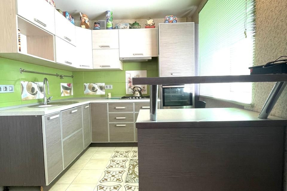 Продаётся 2-комнатная квартира, 41.9 м²
