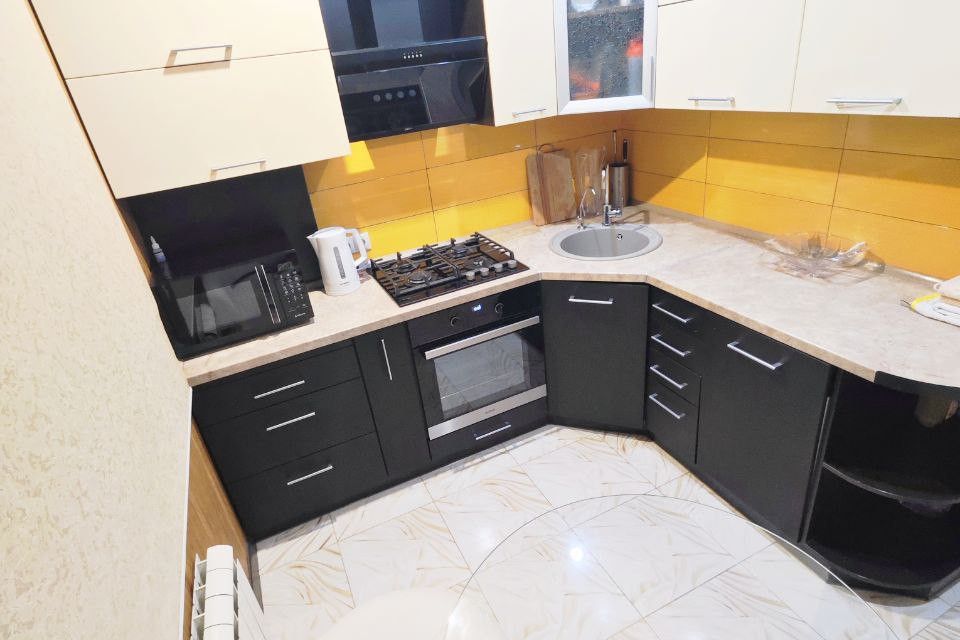 Продаётся 2-комнатная квартира, 55 м²