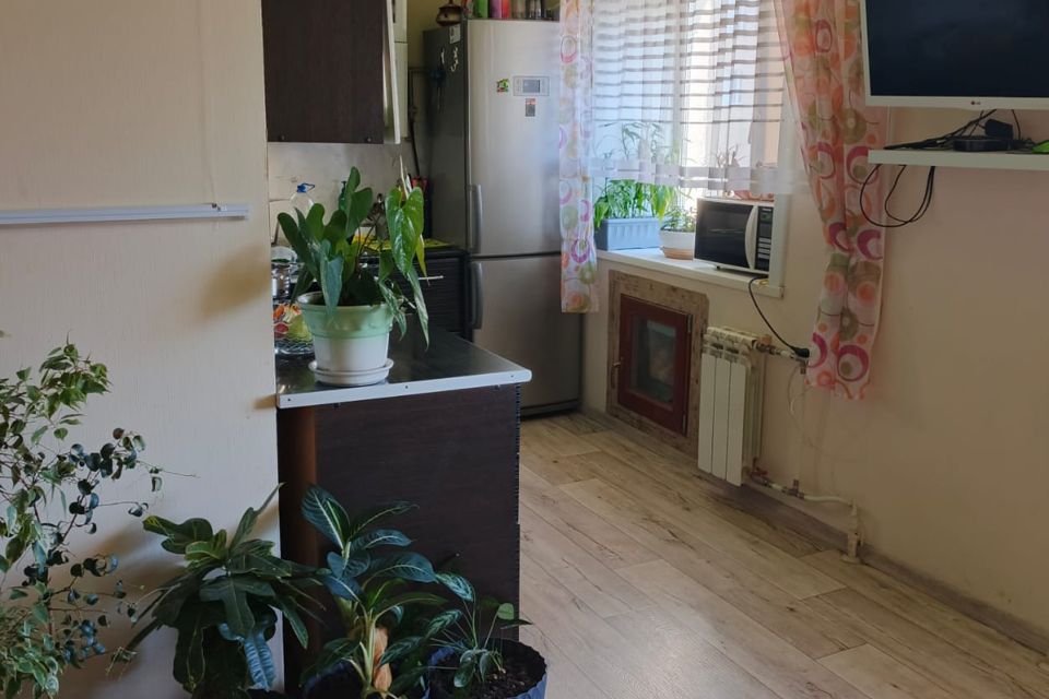 Продаётся 3-комнатная квартира, 61.3 м²