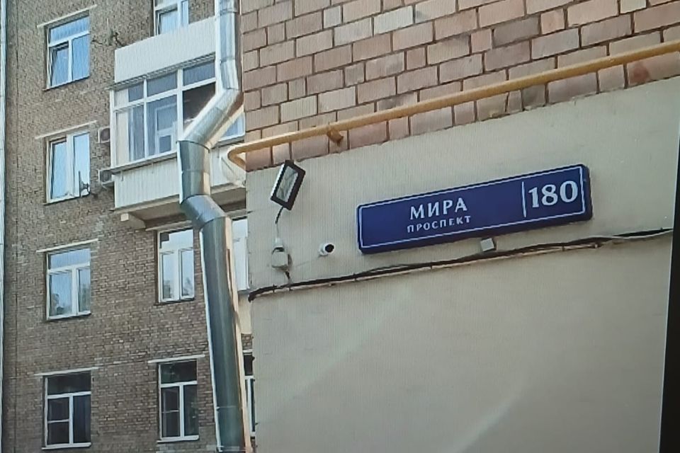 Продаётся 2-комнатная квартира, 57.4 м²