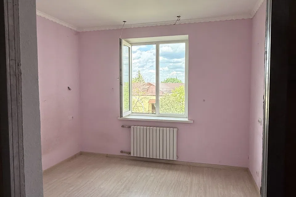 Продаётся 3-комнатная квартира, 65 м²
