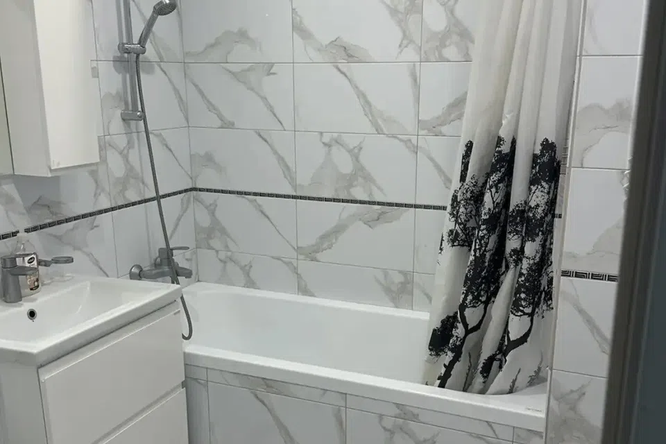 Продаётся 3-комнатная квартира, 60 м²