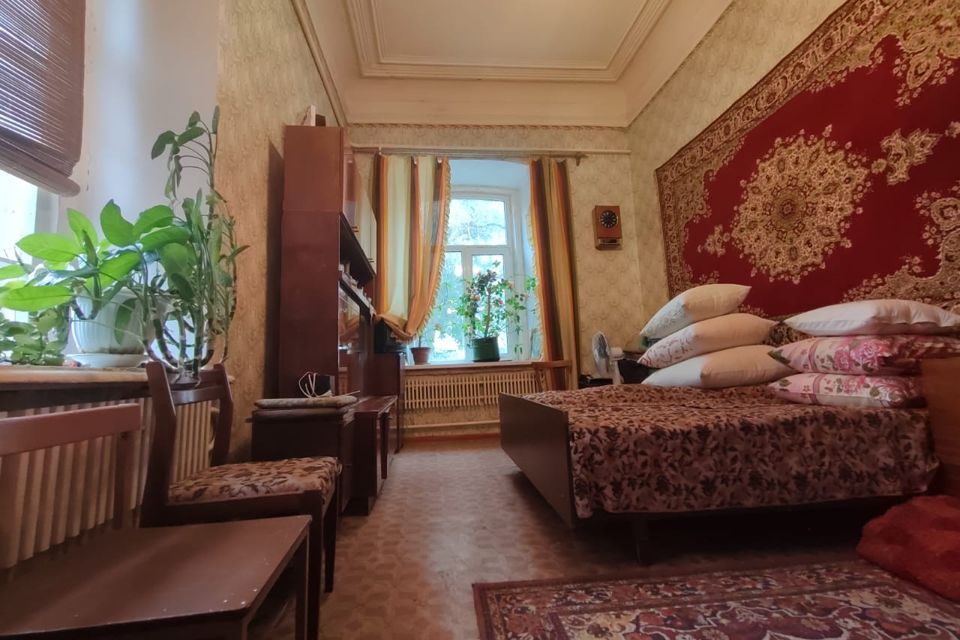 Продаётся 3-комнатная квартира, 60 м²