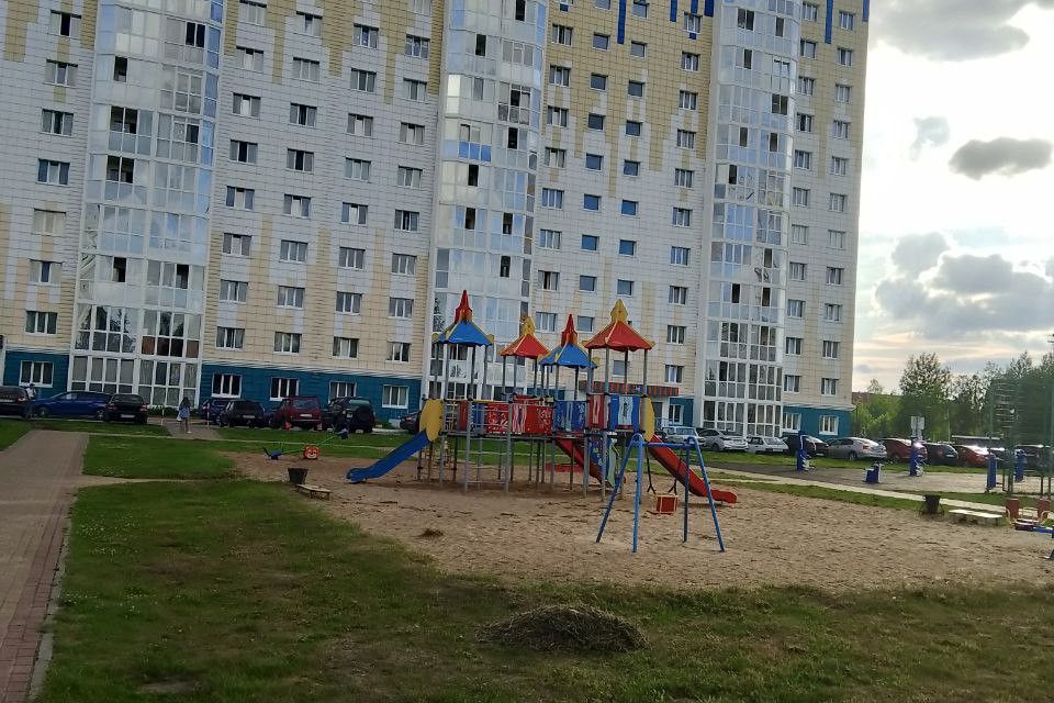 Продаётся 1-комнатная квартира, 35.8 м²