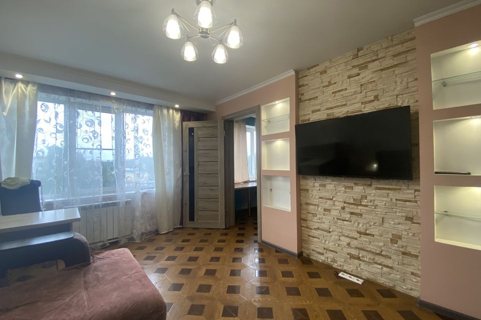 Продаётся 3-комнатная квартира, 59.5 м²