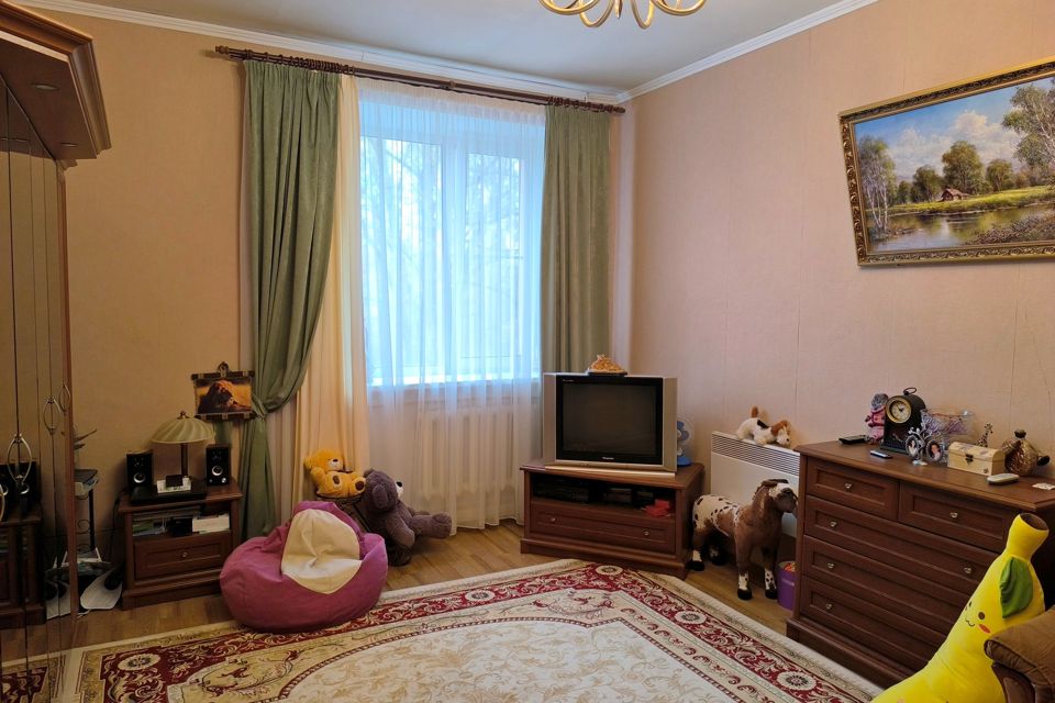Продаётся 2-комнатная квартира, 57.6 м²