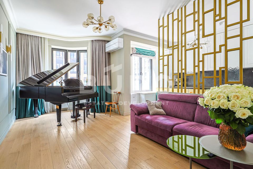 Продаётся 2-комнатная квартира, 62.8 м²