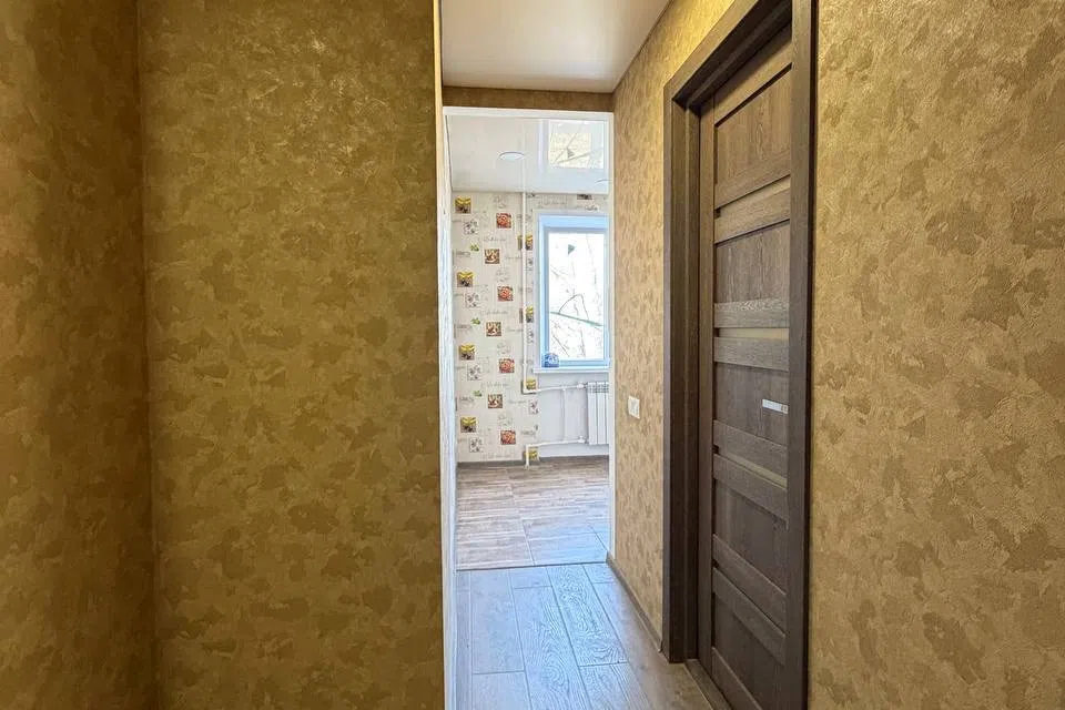 Продаётся 3-комнатная квартира, 59.8 м²