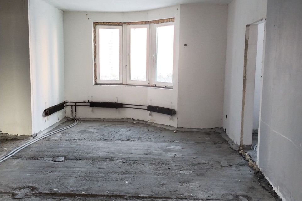 Продаётся 3-комнатная квартира, 103.7 м²