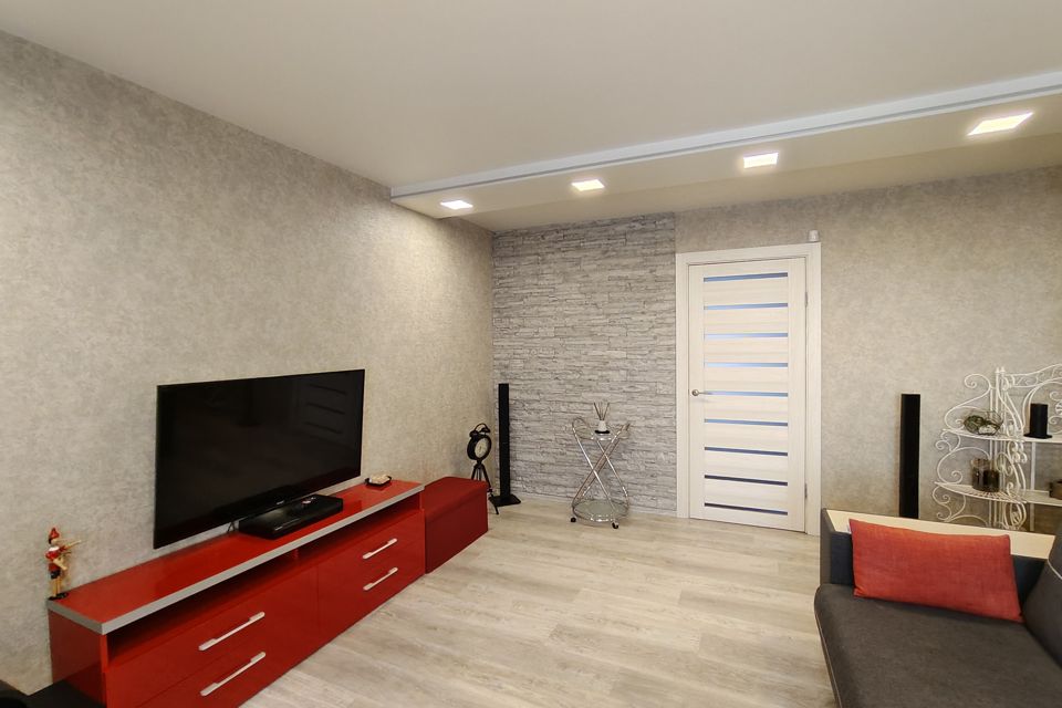 Продаётся 3-комнатная квартира, 54.4 м²