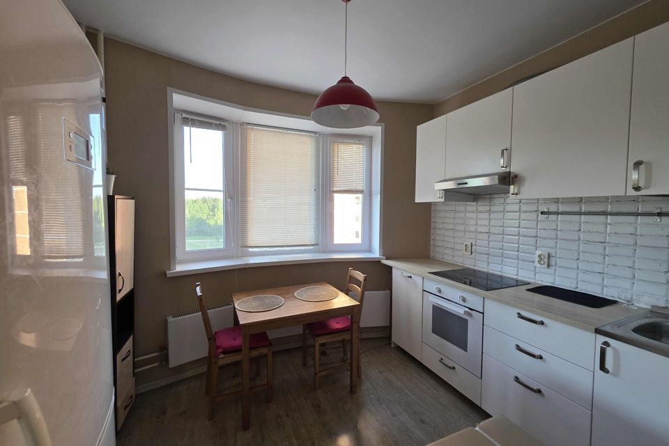 Продаётся 1-комнатная квартира, 39.5 м²