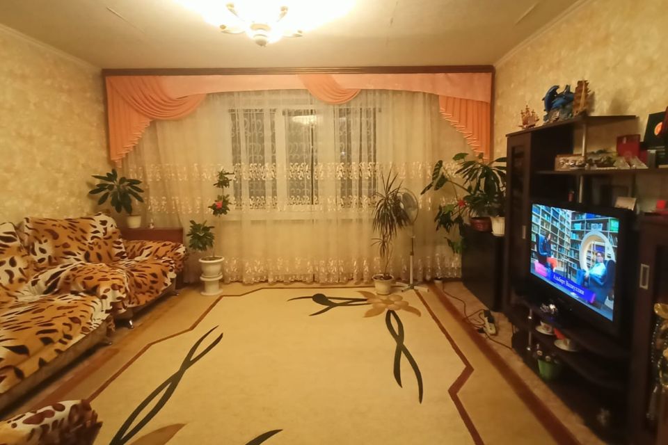 Продаётся 3-комнатная квартира, 65.3 м²
