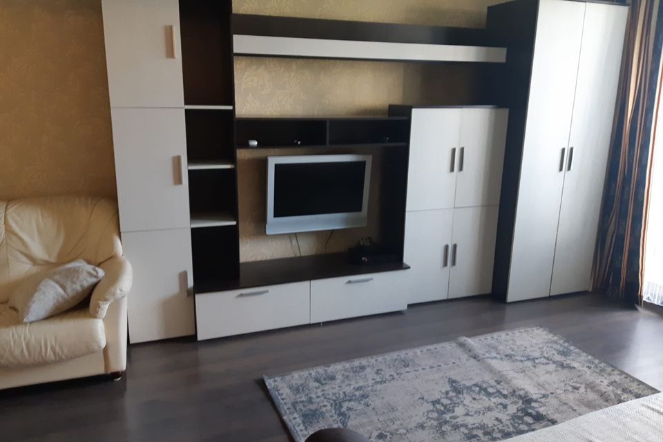 Продаётся 1-комнатная квартира, 38.3 м²