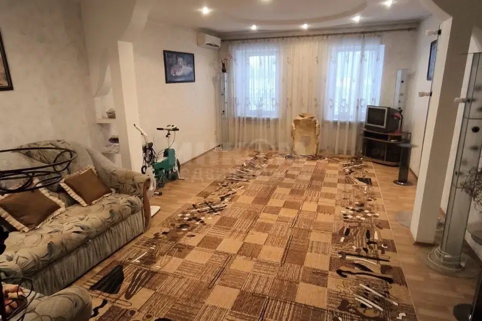 Продаётся 1-этажный дом, 232 м²