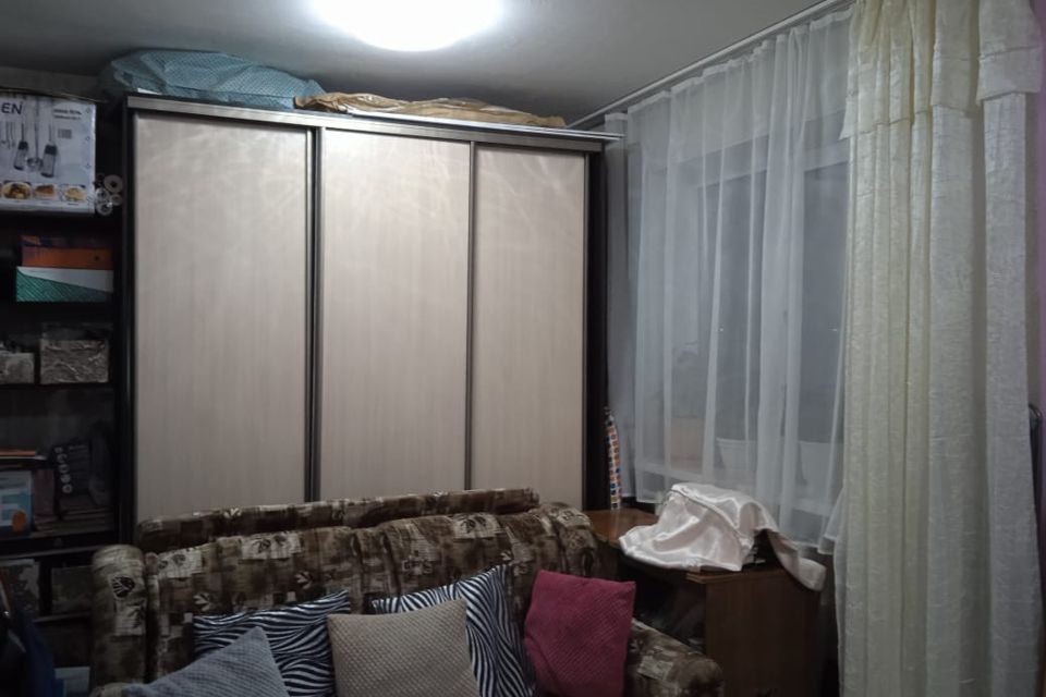 Продаётся 3-комнатная квартира, 47.5 м²