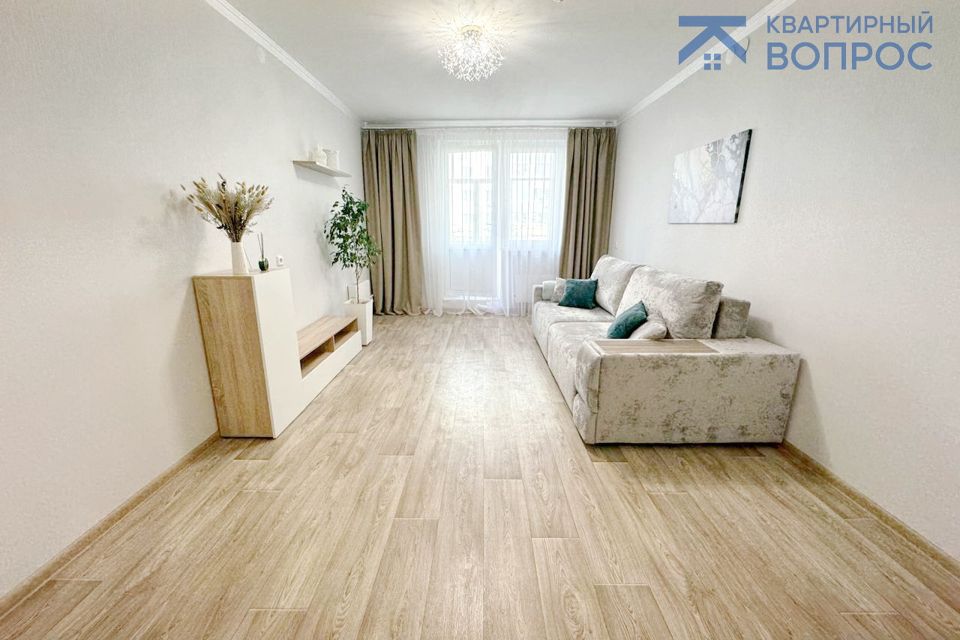 Продаётся 1-комнатная квартира, 43 м²