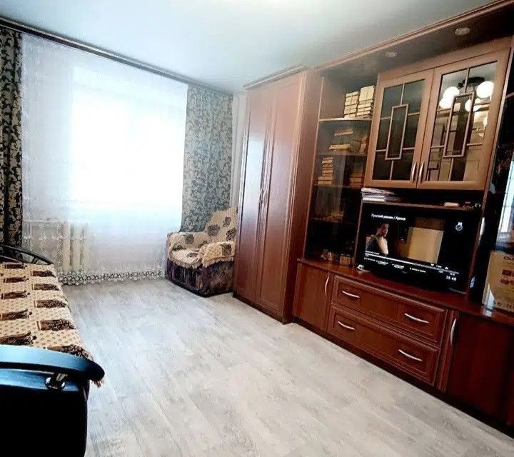 Продаётся 1-комнатная квартира, 32 м²