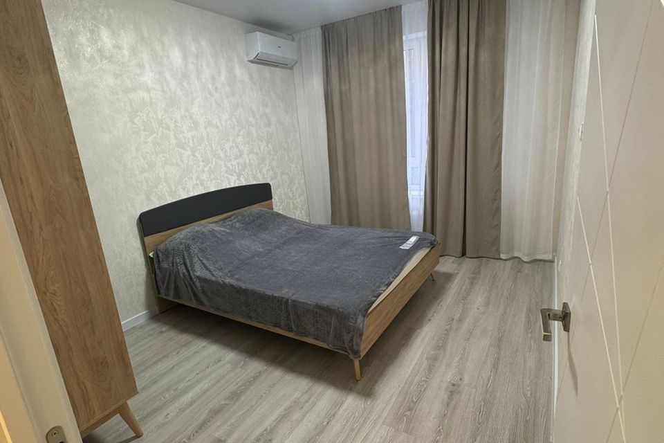Сдаётся 2-комнатная квартира, 71 м²