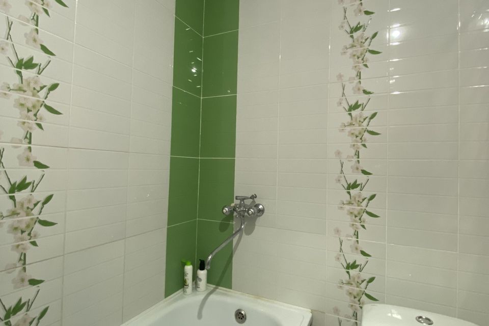 Продаётся 1-комнатная квартира, 32 м²