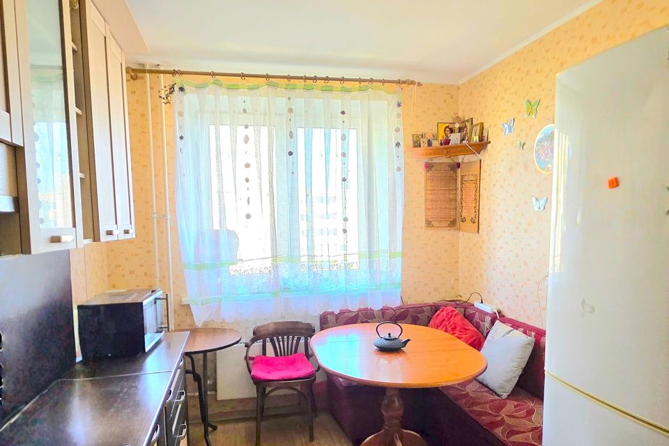 Продаётся 3-комнатная квартира, 77.7 м²