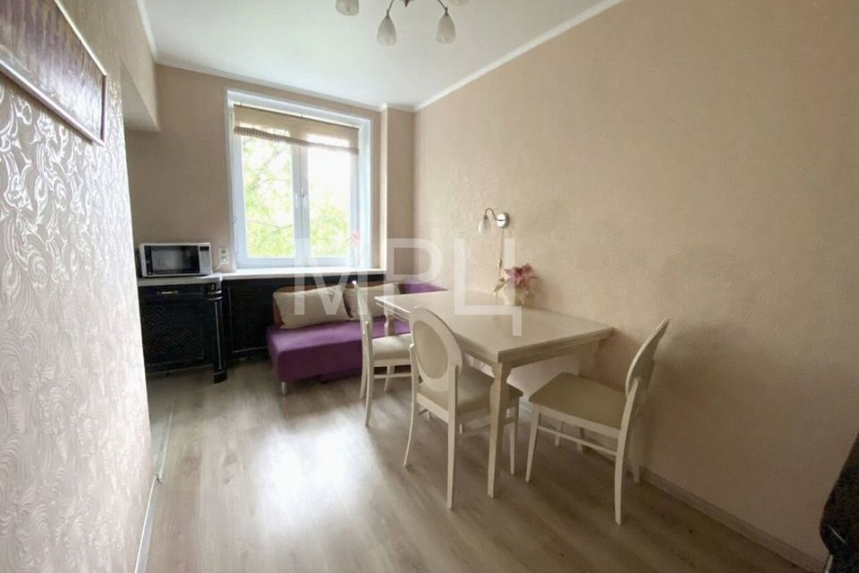 Продаётся 3-комнатная квартира, 54.7 м²