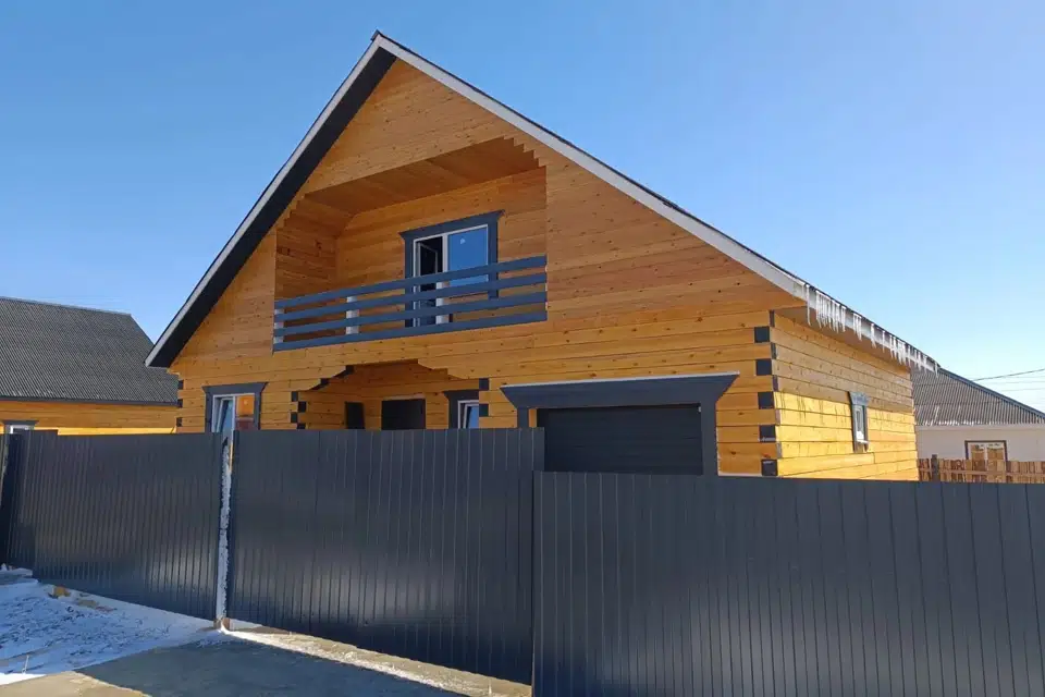 Продаётся 2-этажный дом, 180 м²