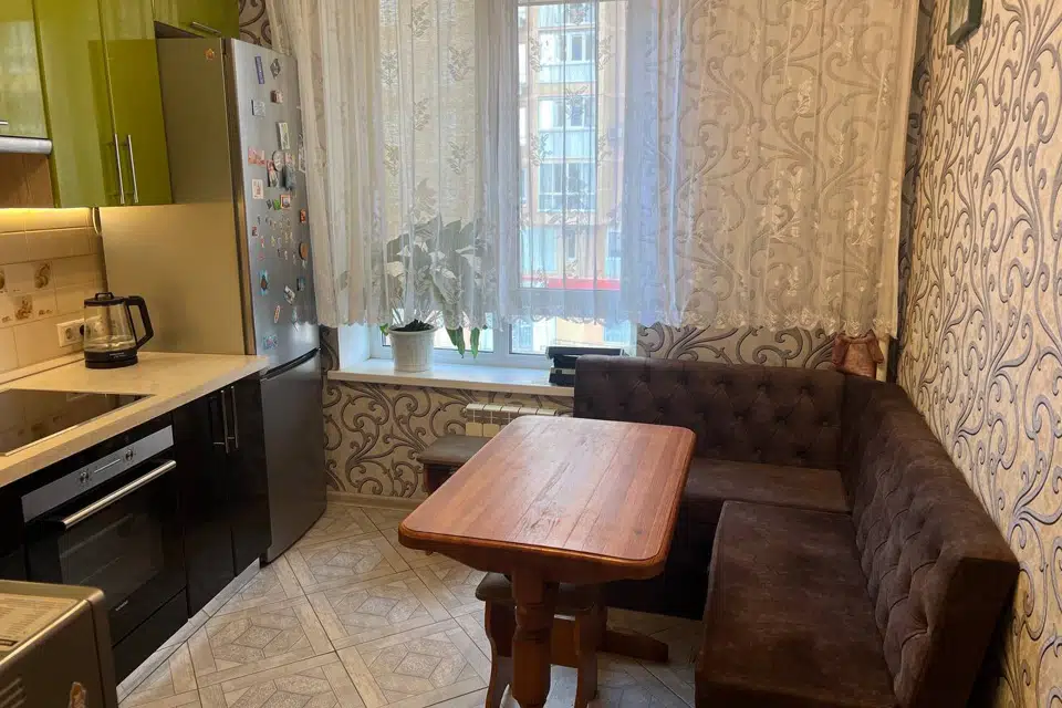 Продаётся 2-комнатная квартира, 56.3 м²