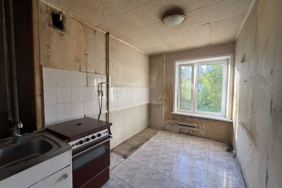 Продаётся 3-комнатная квартира, 61.8 м²