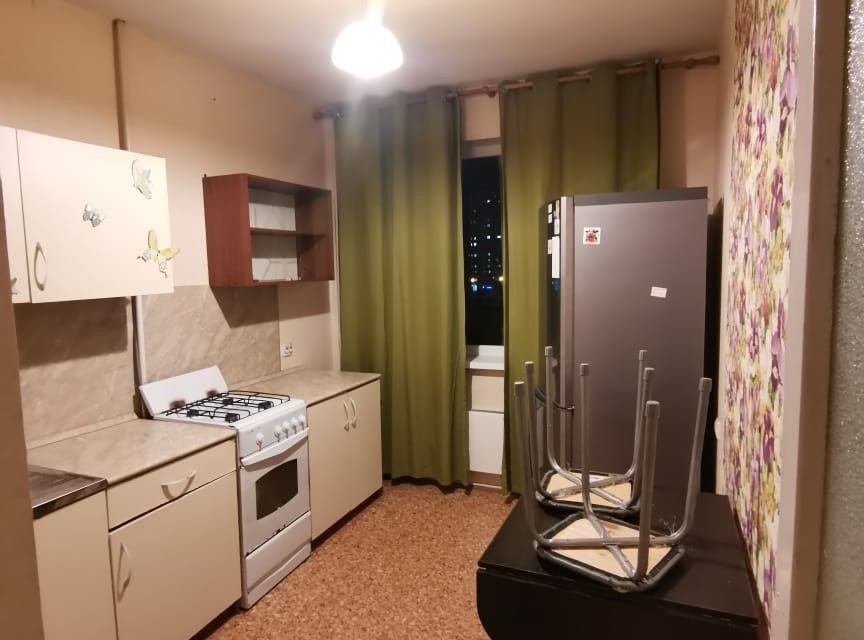Сдаётся 2-комнатная квартира, 60 м²