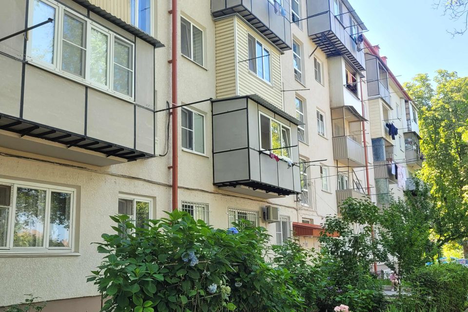 Продаётся 2-комнатная квартира, 40.4 м²