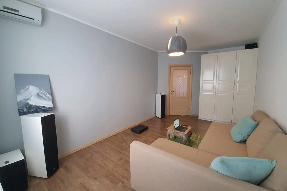 Продаётся 2-комнатная квартира, 55 м²