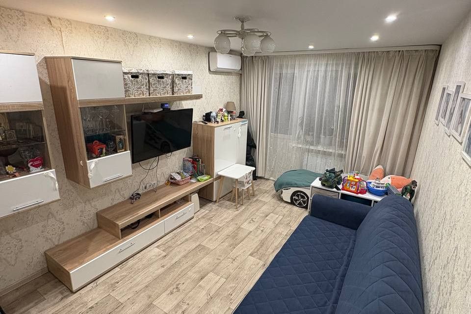 Продаётся 2-комнатная квартира, 44.8 м²