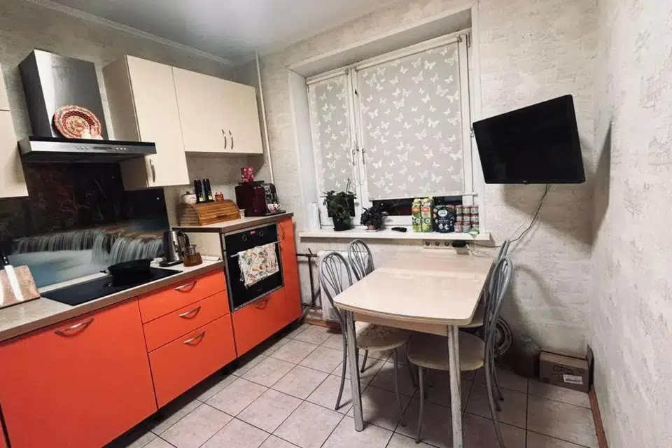 Продаётся 4-комнатная квартира, 84 м²
