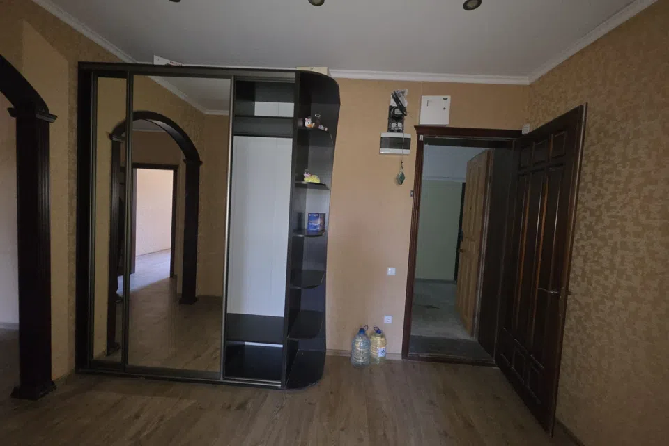 Продаётся 3-комнатная квартира, 82.5 м²