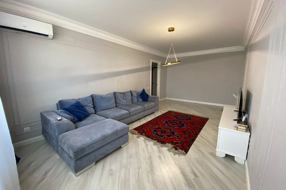 Сдаётся 2-комнатная квартира, 86 м²